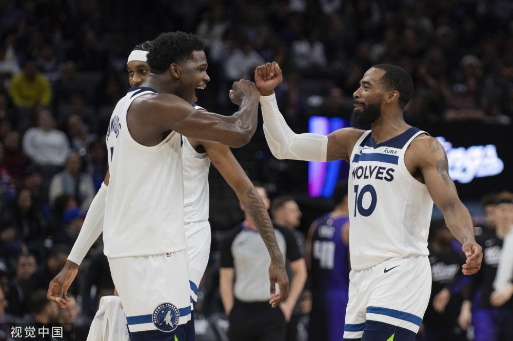 仅打破了球 仅打破了球